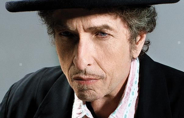Regardez le set surprise de Bob Dylan avec les Heartbreakers à Farm Aid 2023