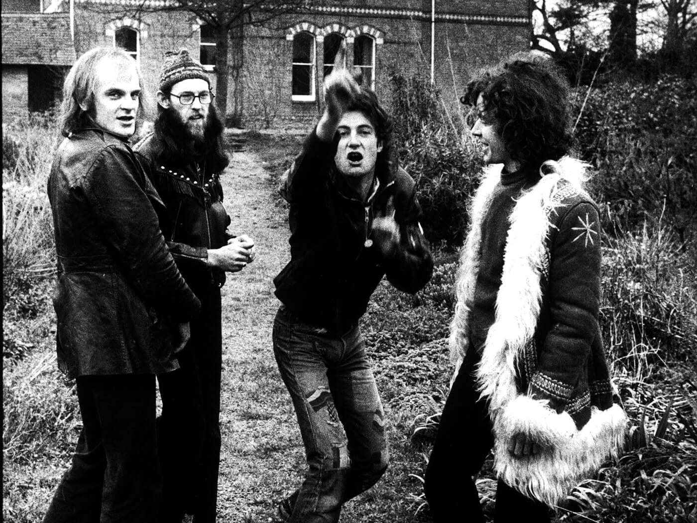 Van der Graaf Generator – Lemmings (Including COG) Lyrics