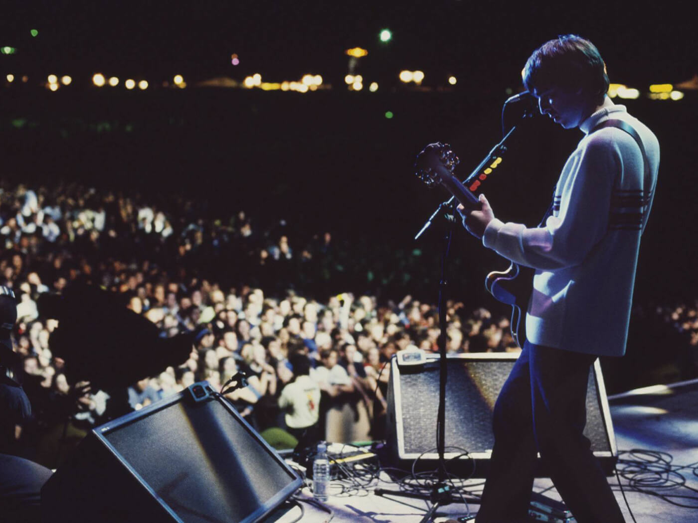 Oasis share unseen performance of “Wonderwall” from Knebworth