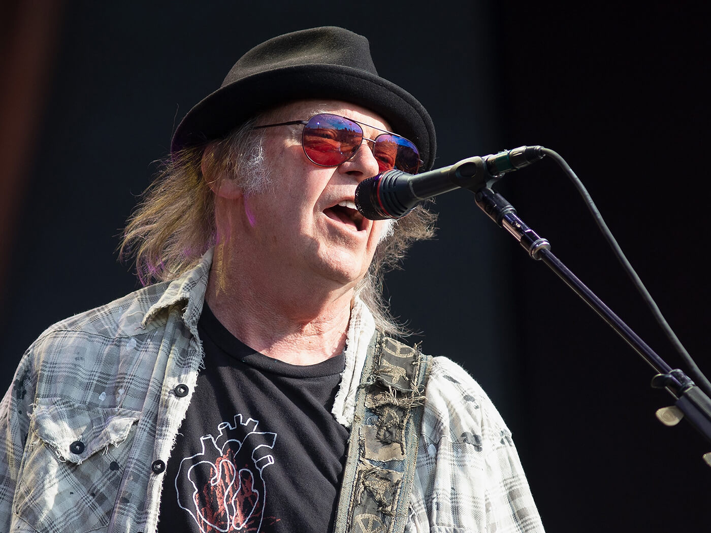 Neil Young won’t tour until COVID-19 is “beat”