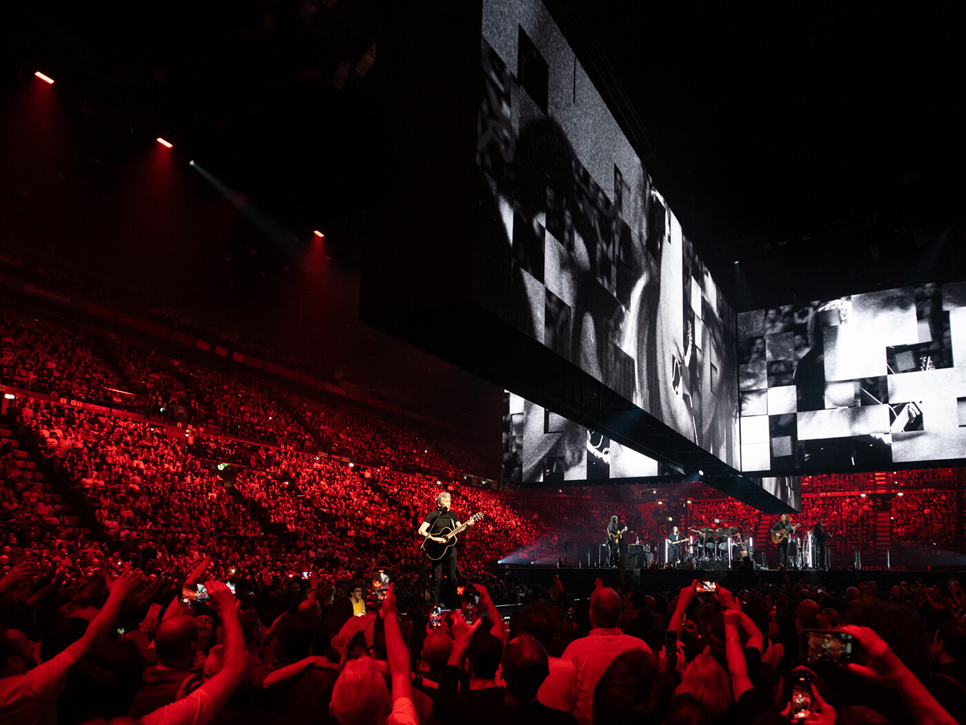 Roger Waters live show to be broadcast in cinemas globally