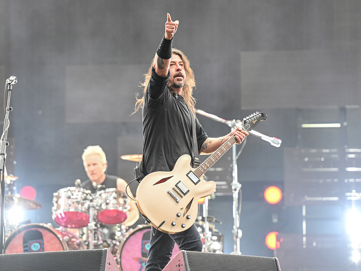 Foo Fighters Emirates Old Trafford, Manchester, June 15 UNCUT