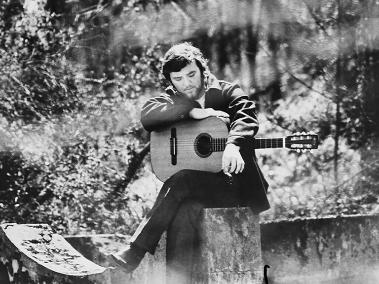 Mickey Newbury – Looks Like Rain